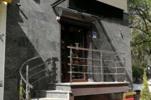 комерційна за адресою Лесі Українки бульв., 11