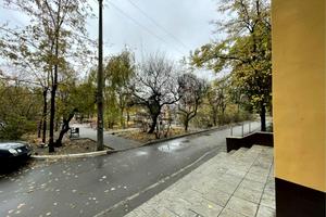 квартира по адресу Добровольцев пер., 4