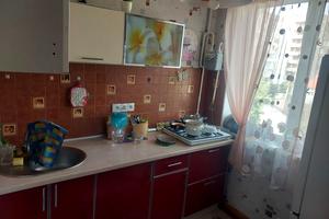 квартира за адресою Нижньосироватська вул., 37