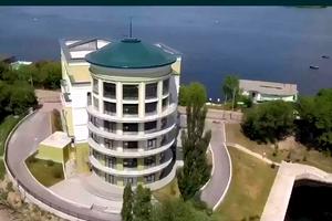 коммерческая по адресу Набережно-Печерская дорога , 2