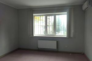 комерційна за адресою Львівське шосе, 20/1