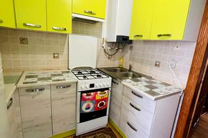 квартира за адресою Миколи Зерова вул., 11