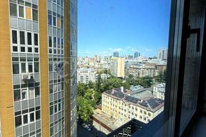 комерційна за адресою Антоновича вул. (Горького), 74