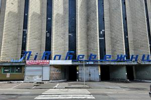 паркомісце за адресою Пантелеймона Куліша вул. (Челябінська), 2