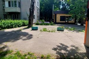 коммерческая по адресу Космонавтов ул., 31