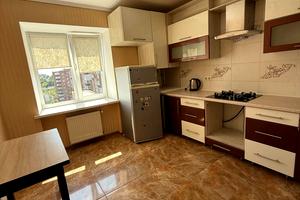 квартира за адресою Будівельників вул., 2