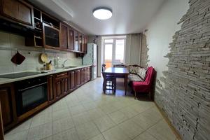 квартира за адресою Дніпро, Провулок верстатобудівників, 3