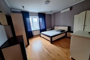 квартира по адресу Тарковського, 15