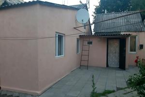 будинок за адресою Івана Нечуя-Левицького вул. (Каруни), 30
