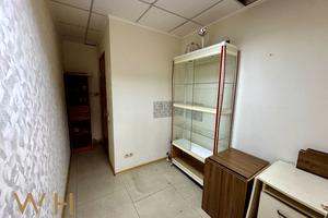 комерційна за адресою Київ, Світлицького вул., 24-А