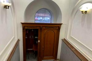 коммерческая по адресу Леси Украинки бульв., 6