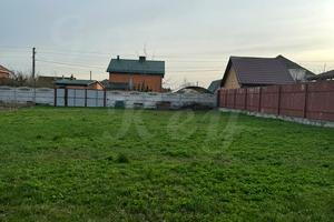 ділянка за адресою Сухомлинського
