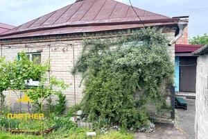 будинок за адресою житлобудівна, 13