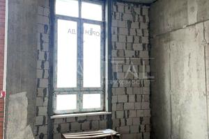 коммерческая по адресу Вышгородская ул., 45