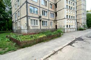 квартира за адресою Академіка Булаховського вул., 30-Б