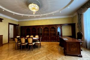 квартира за адресою Олекси Новаківського вул., 8