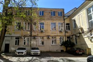 коммерческая по адресу Канатная ул., 11