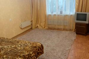 квартира по адресу Гвардейцев-Широнинцев ул., 39д