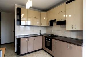квартира за адресою Євгена Коновальця вул., 124А