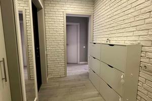 квартира за адресою Перлинна вул., 8