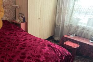 будинок за адресою Космонавтів