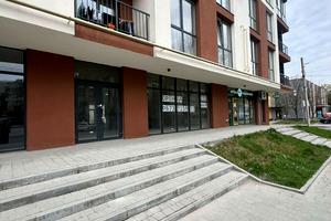 коммерческая по адресу Перфецкого ул., 1