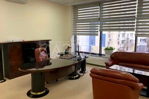 комерційна за адресою Федора Ернста вул., 3Б