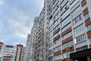 квартира за адресою Грушевського вул., 21