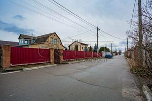 будинок за адресою Дачна