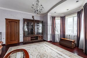 будинок за адресою Київська
