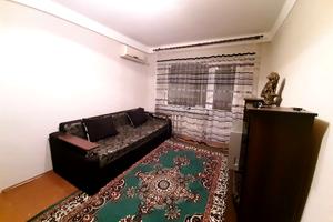 квартира за адресою Малиновского, 10