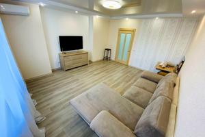 квартира за адресою Бориса Гмирі вул., 8-Б
