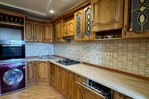 квартира за адресою Дос, 600