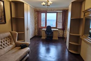 квартира за адресою Володимира Великого, 95