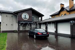 будинок за адресою Прикордонна вул., 44