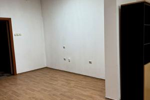 комерційна за адресою Петра Панча вул., 18