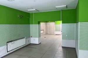 комерційна за адресою Харківське шосе, 58