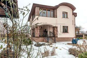 дом по адресу Луговая ул., 32