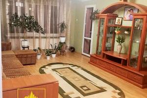 квартира за адресою Юрія Кондратюка вул. (Ревенка), 11