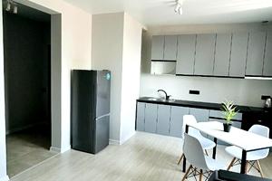 квартира за адресою Літературна вул., 10-б