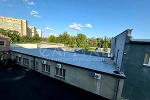 комерційна за адресою Дегтярівська вул., 51