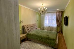 квартира за адресою Андрія Мельника вул., 10