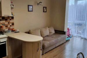 квартира за адресою В'ячеслава Чорновола вул., 60