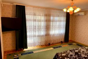 будинок за адресою Володимира Моссаковського вул. (Клари Цеткін), 30-А