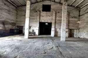 комерційна за адресою Весела, 58