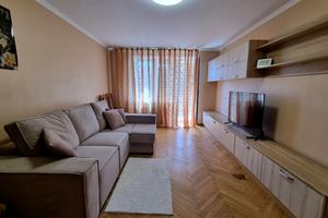 квартира за адресою хотинська, 9