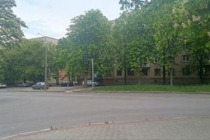 коммерческая по адресу вул.безручка, 14
