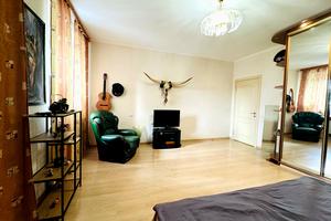 квартира за адресою Мироносицька вул., 75