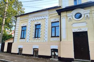 комерційна за адресою Віктора Косенка вул., 8