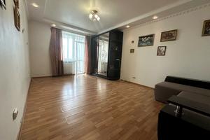 квартира за адресою Леоніда Перфецького вул., 11а